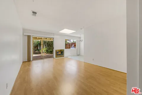 $255,000 | 664 Corona Street, Hemet, CA 92545