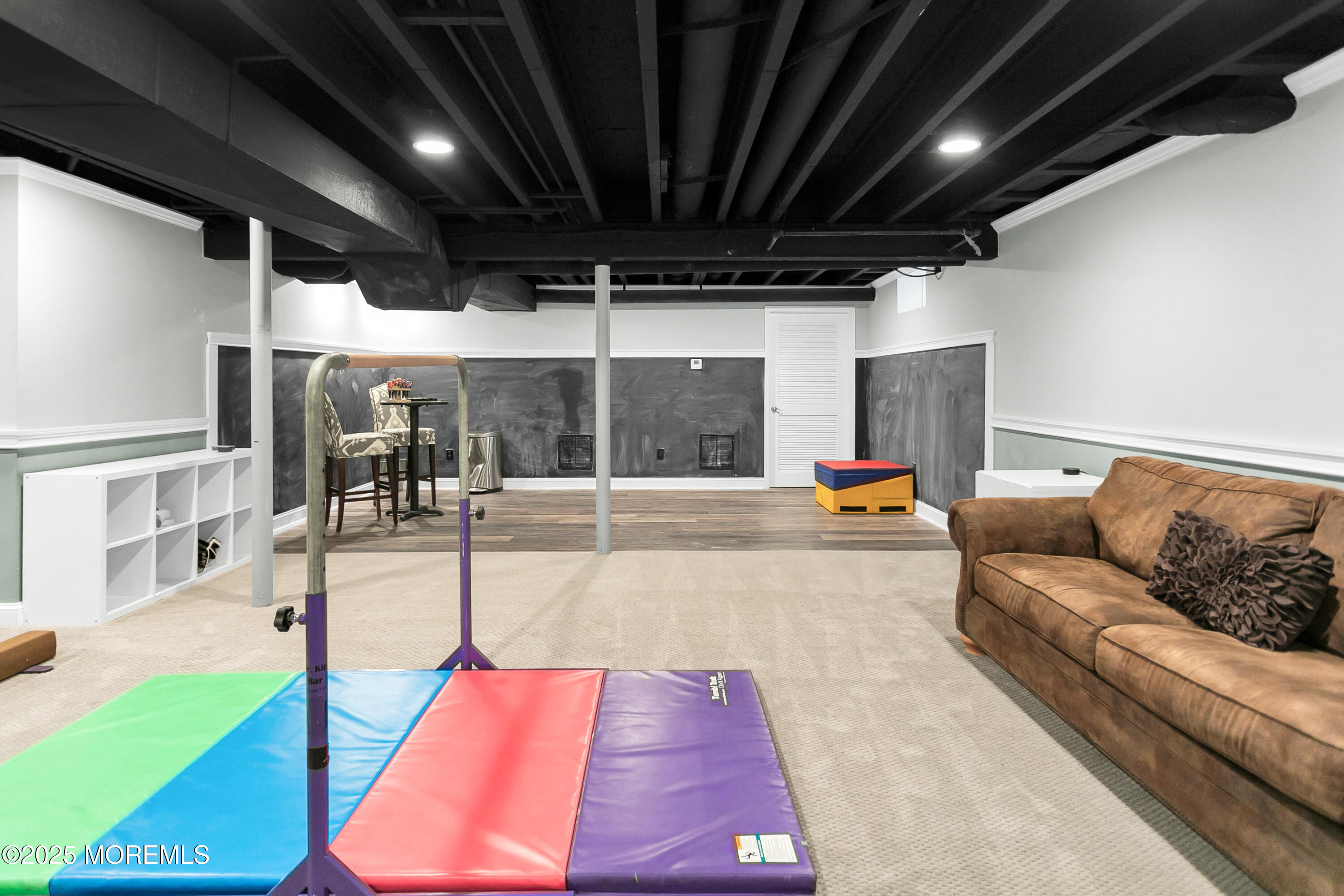 529 Woodview Road Toms River, NJ 08755 - Photo 49 of 85 529 Woodview Rd