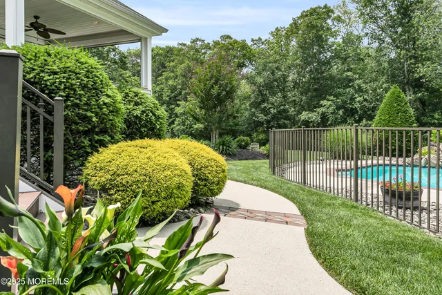 $1,385,000 | 529 Woodview Road, Toms River, NJ 08755