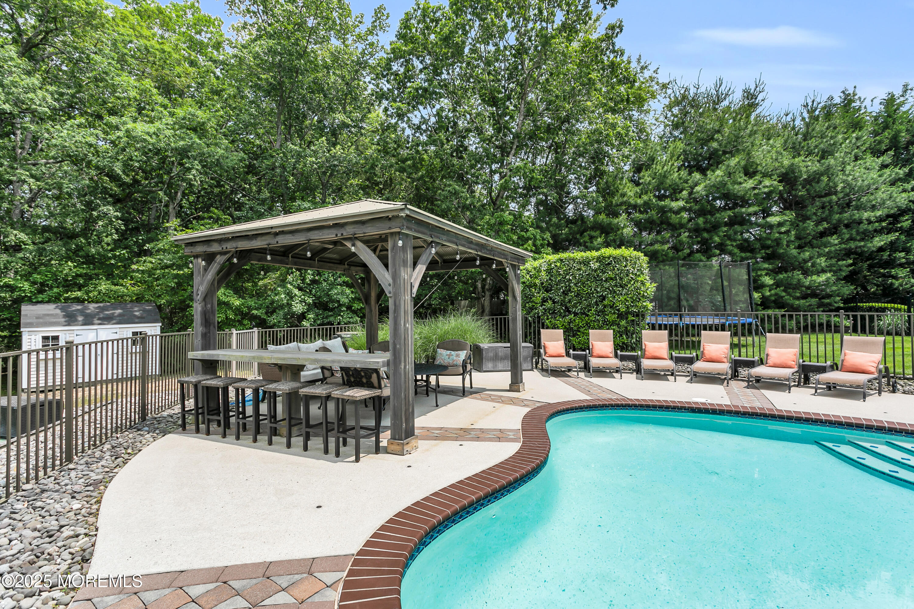 529 Woodview Road Toms River, NJ 08755 - Photo 64 of 85 529 Woodview Rd