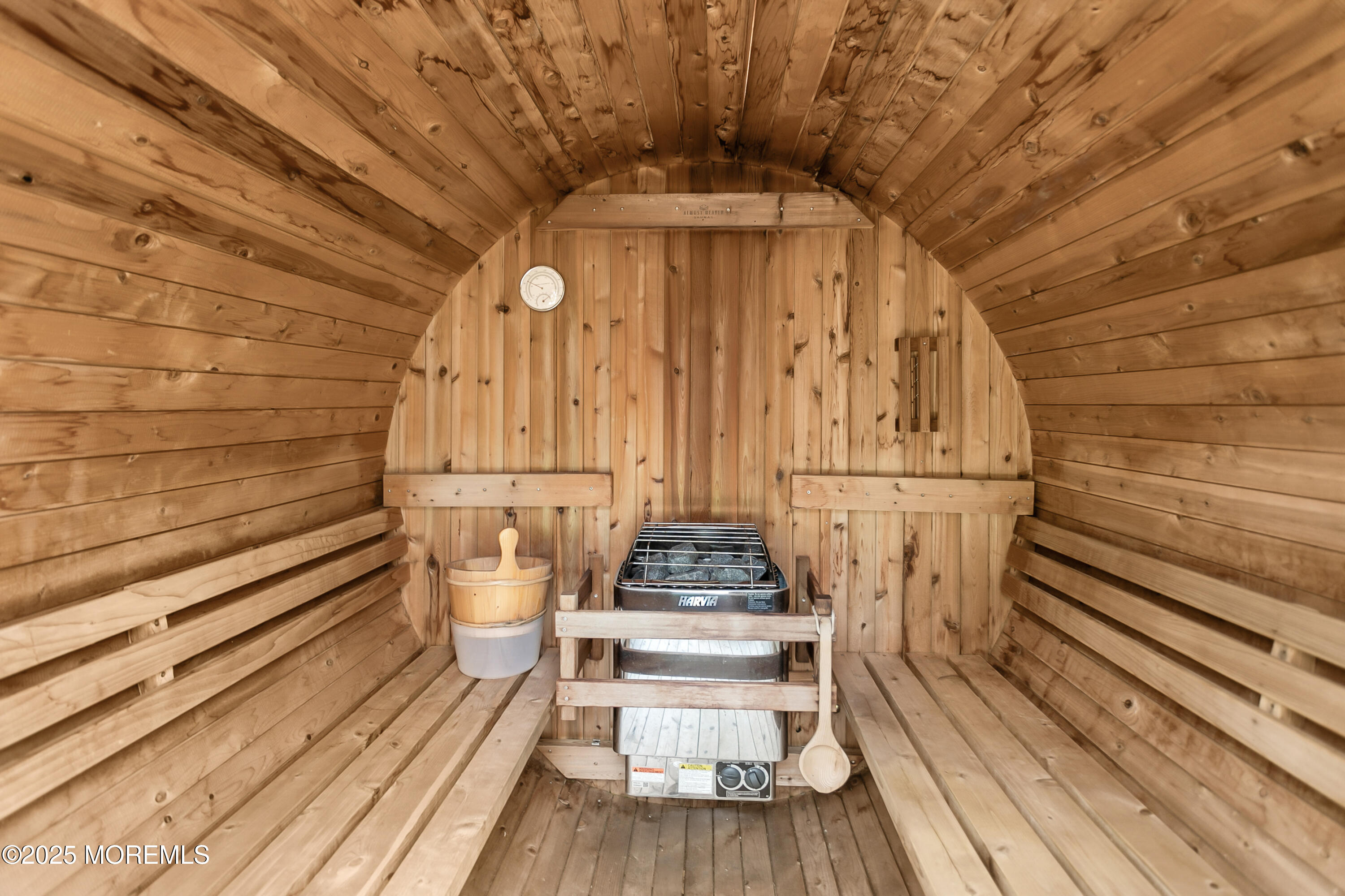 529 Woodview Road Toms River, NJ 08755 - Photo 74 of 85 529 Woodview Rd