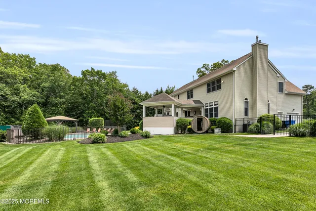 $1,385,000 | 529 Woodview Road, Toms River, NJ 08755