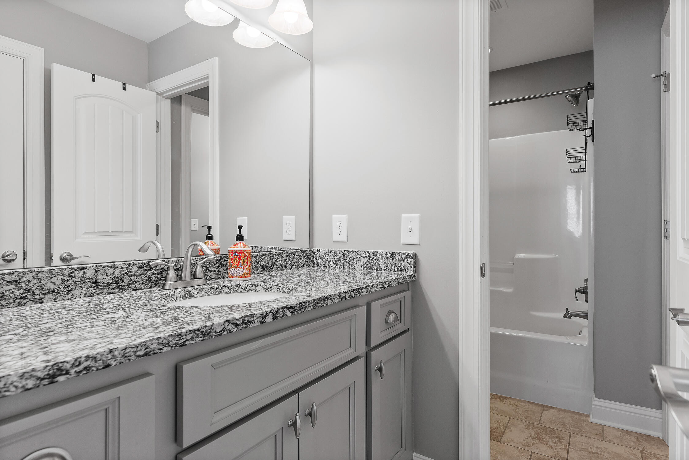 2410 Mountain Road Dalton, GA 30720 - Photo 28 of 46 Mountain-40