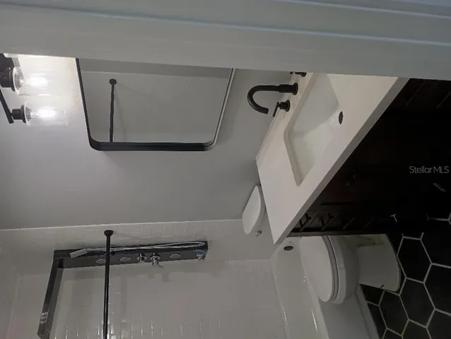 a view of entryway with a potted plant