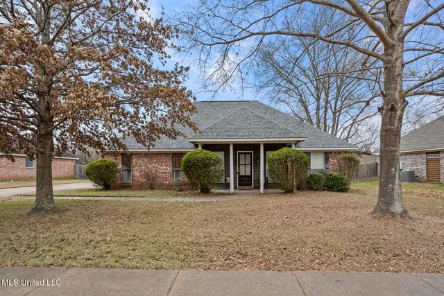 $275,000 | 115 West Elbridge Way, Canton, MS 39046