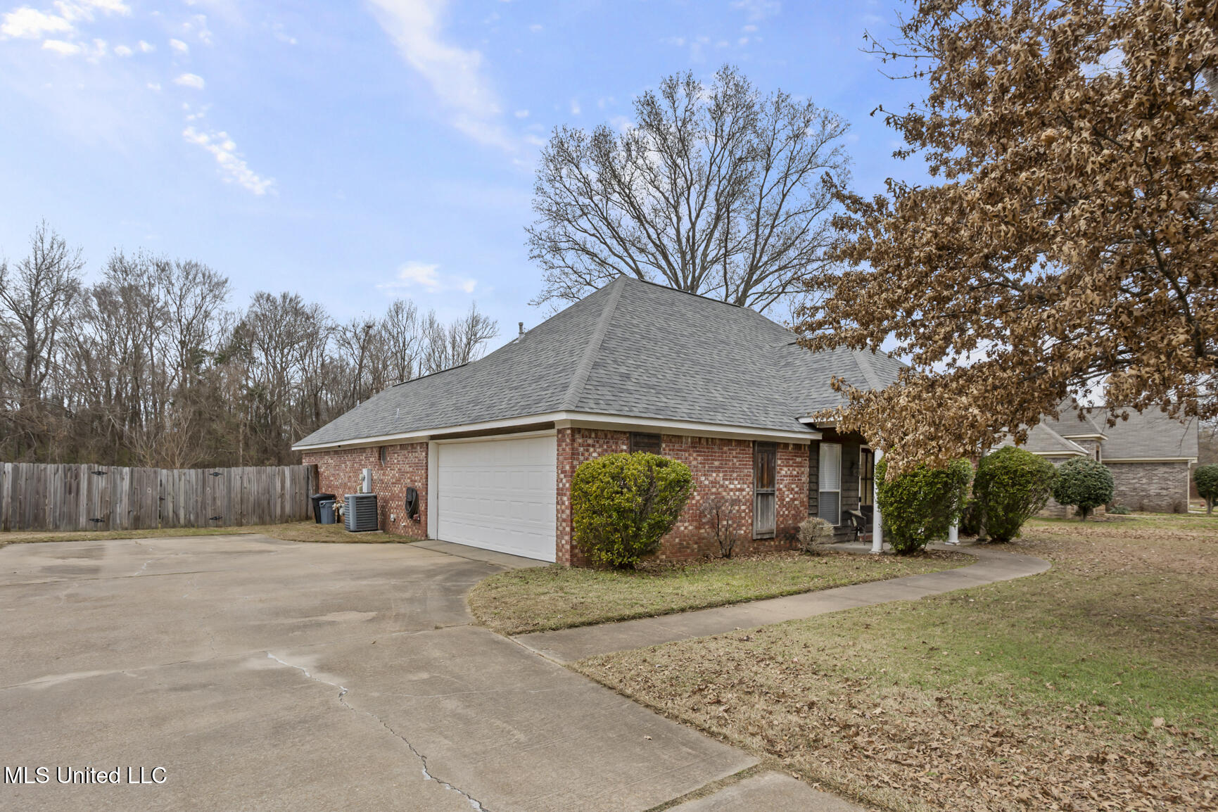 115 West Elbridge Way Canton, MS 39046 - Photo 3 of 25 115 W Elbridge Way-3