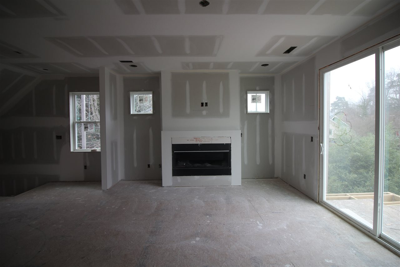 642 Watauga Street Raleigh, NC 27604 - Photo 5 of 17 Family Room
