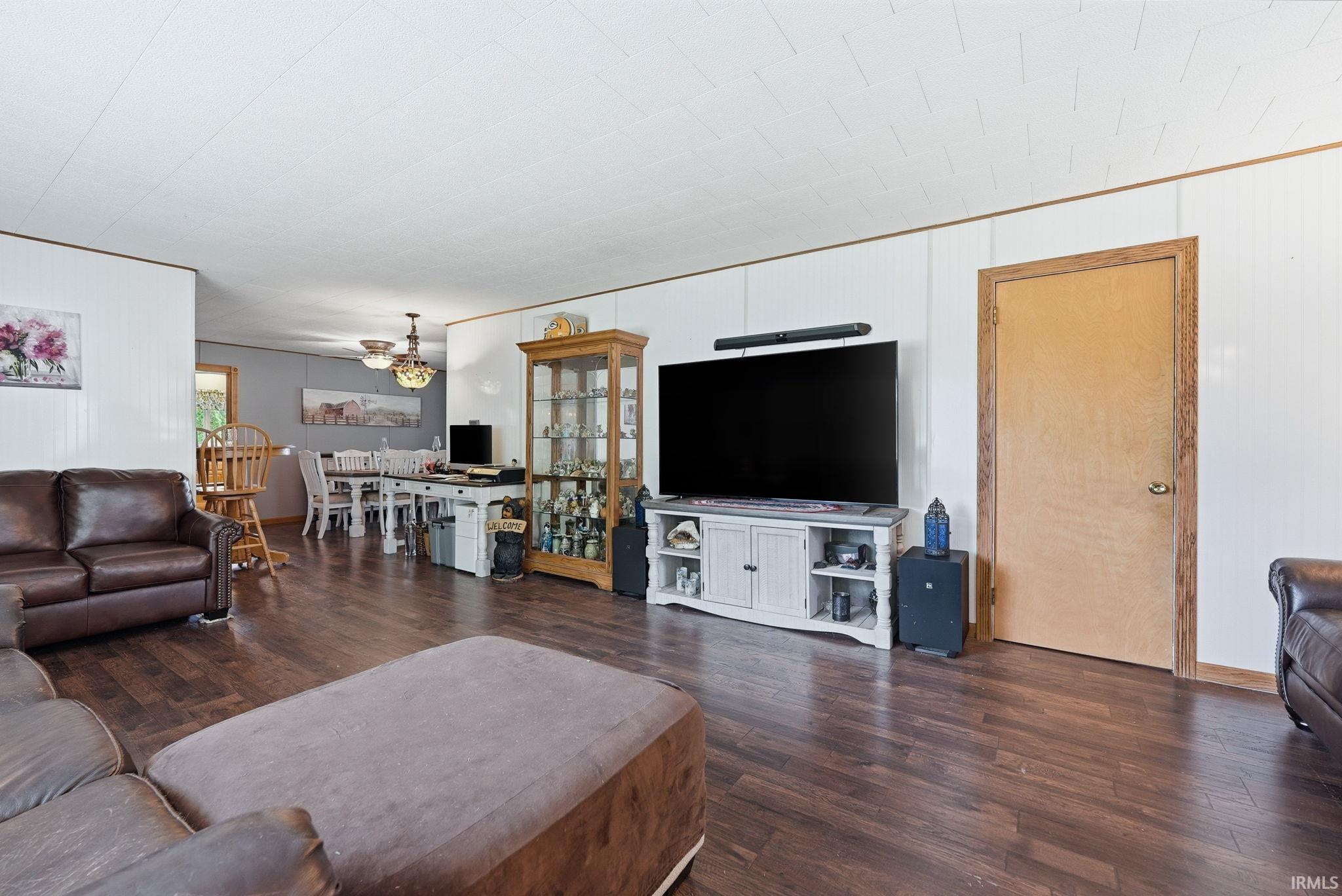 9060 Suter Road Plymouth, IN 46563 - Photo 10 of 40