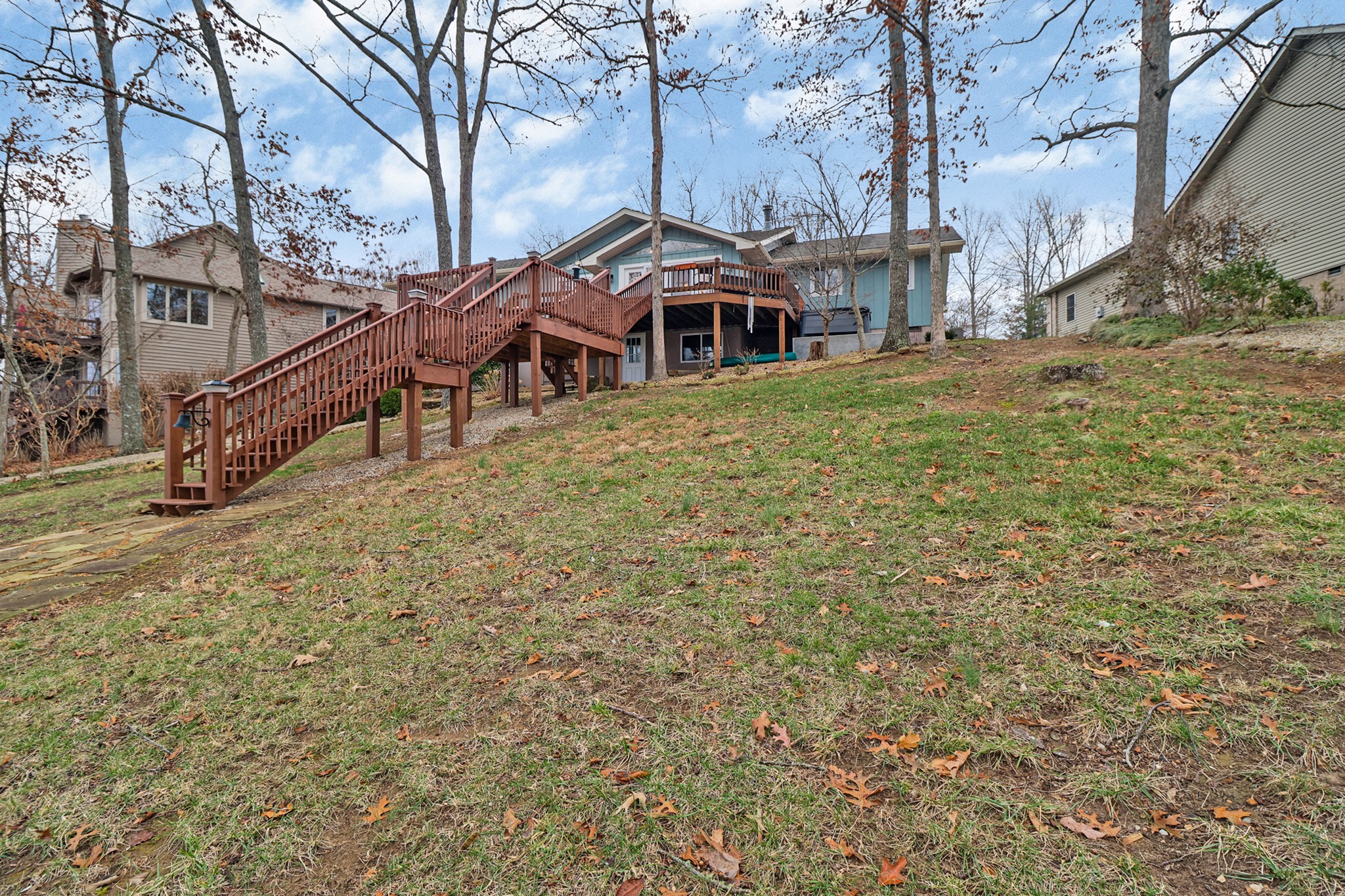 138 Rutgers Circle Crossville, TN 38558 - Photo 35 of 45 a front view of a house with a yard
