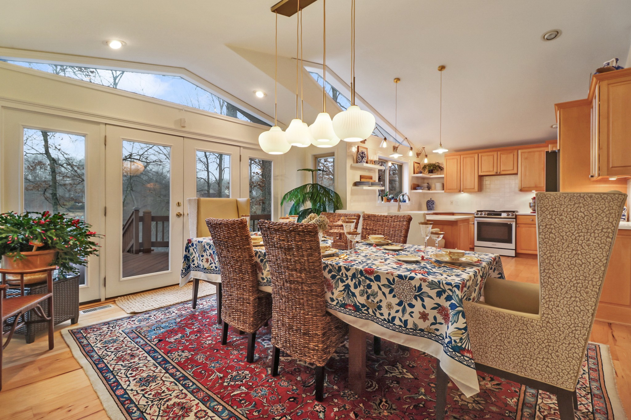 138 Rutgers Circle Crossville, TN 38558 - Photo 9 of 45 a living room with furniture and a chandelier