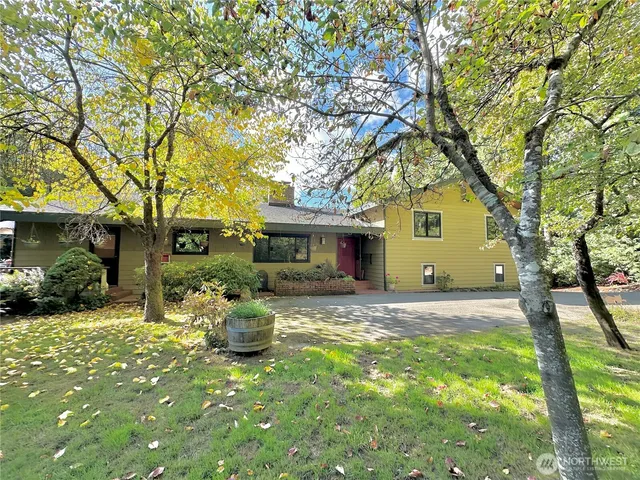 $785,000 | 24703 Highway 3, Belfair, WA 98528