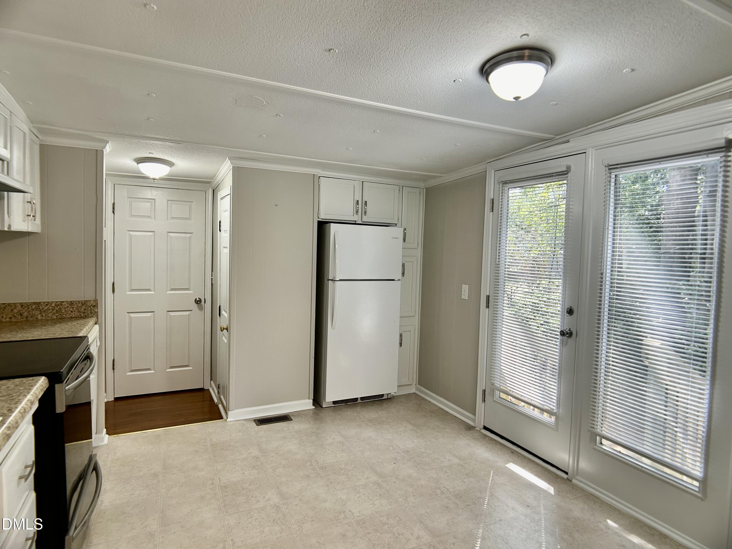 2145 Winston Road Clayton, NC 27520 - Photo 6 of 22