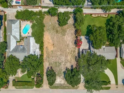 $1,050,000 | 4849 Forest Lane, Dallas, TX 75244
