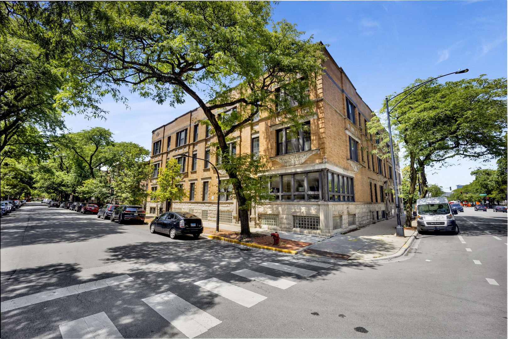 616 South Loomis Street, Unit 2 Chicago, IL 60607 - Photo 1 of 16