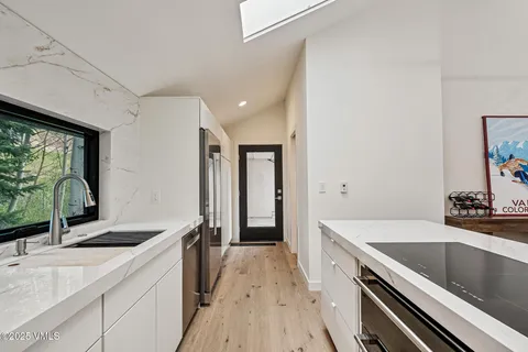 $3,095,000 | 4545 Big Horn Road, Vail, CO 81657