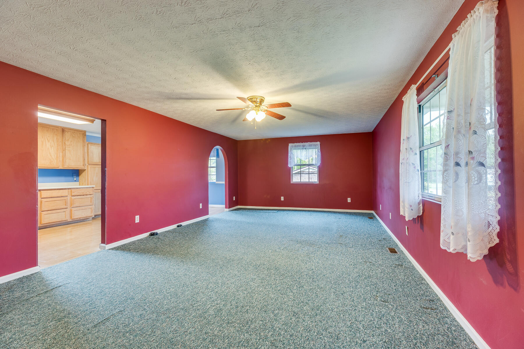 112 Unaka Subdivision Road Elizabethton, TN 37643 - Photo 12 of 49 006