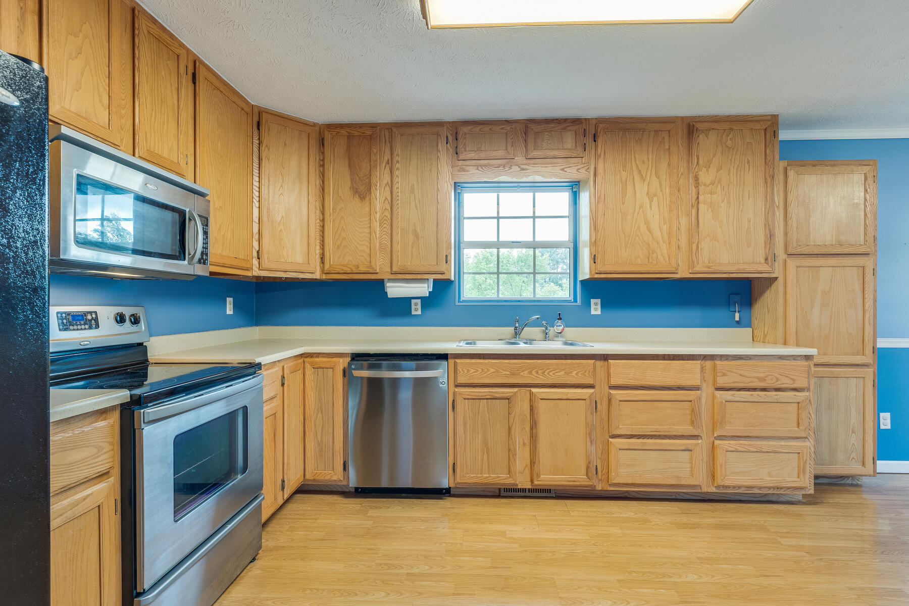 112 Unaka Subdivision Road Elizabethton, TN 37643 - Photo 17 of 49 014