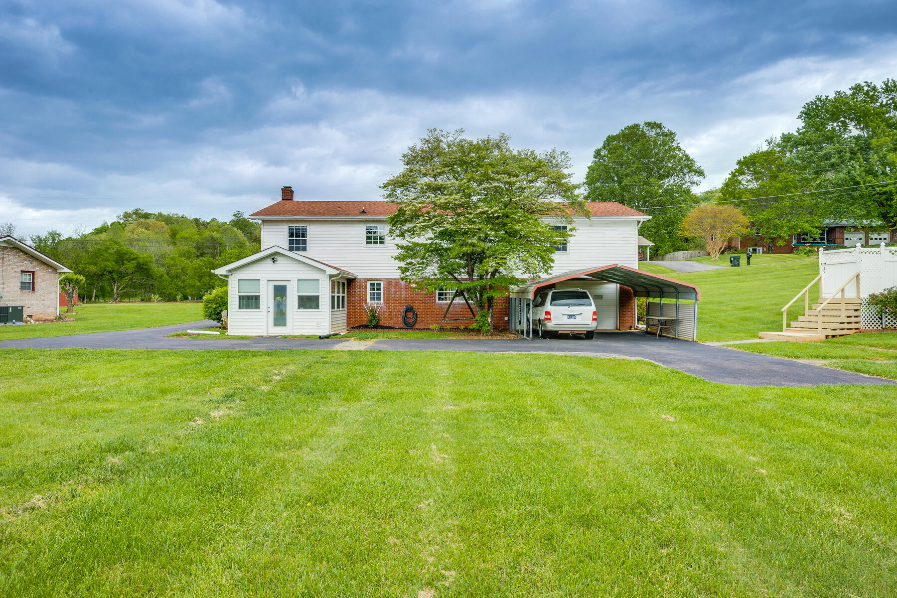 112 Unaka Subdivision Road Elizabethton, TN 37643 - Photo 45 of 49 039