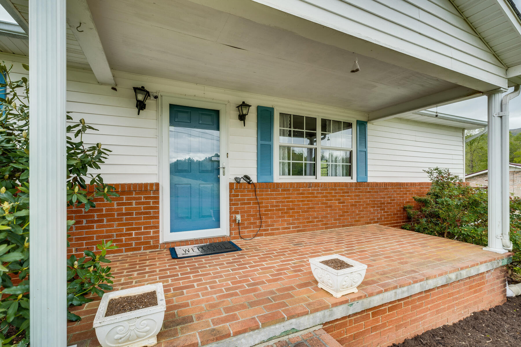 112 Unaka Subdivision Road Elizabethton, TN 37643 - Photo 10 of 49 004