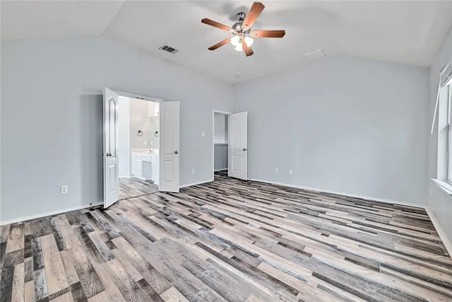 a view of empty room