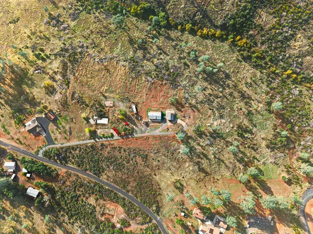 a view of a house with a garage