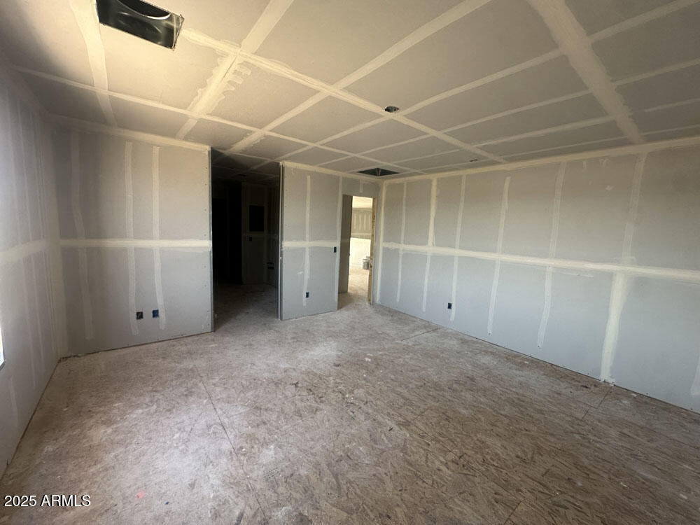 2325 Homesteaders Road San Tan Valley, AZ 85140 - Photo 8 of 41 007 - Primary Suite