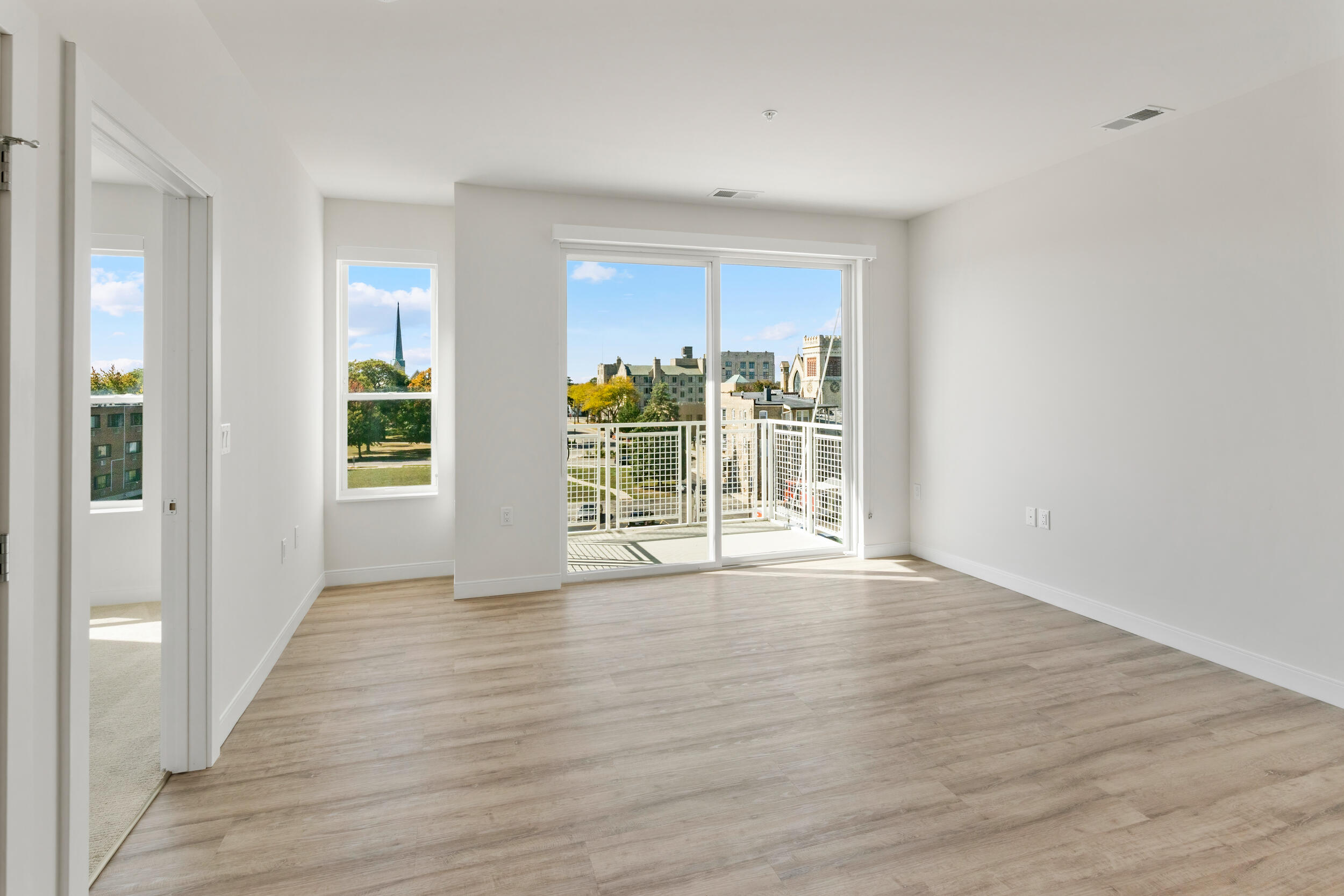 5945 6th Avenue, Unit 402 Kenosha, WI 53140 - Photo 6 of 24 IMG_0586