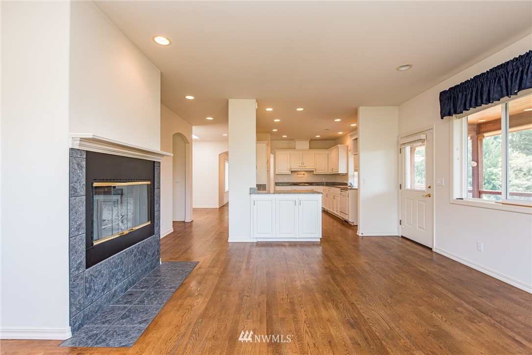 892 Fox Hollow Road Sequim, WA 98382 - Photo 4 of 25