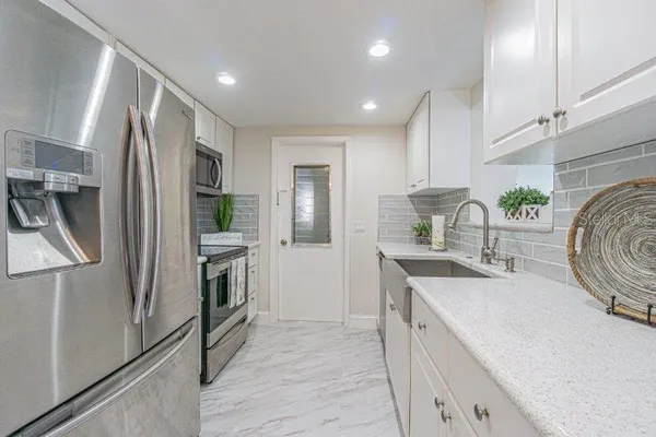 $1,600 | 3126 Matchlock Drive, Holiday, FL 34690