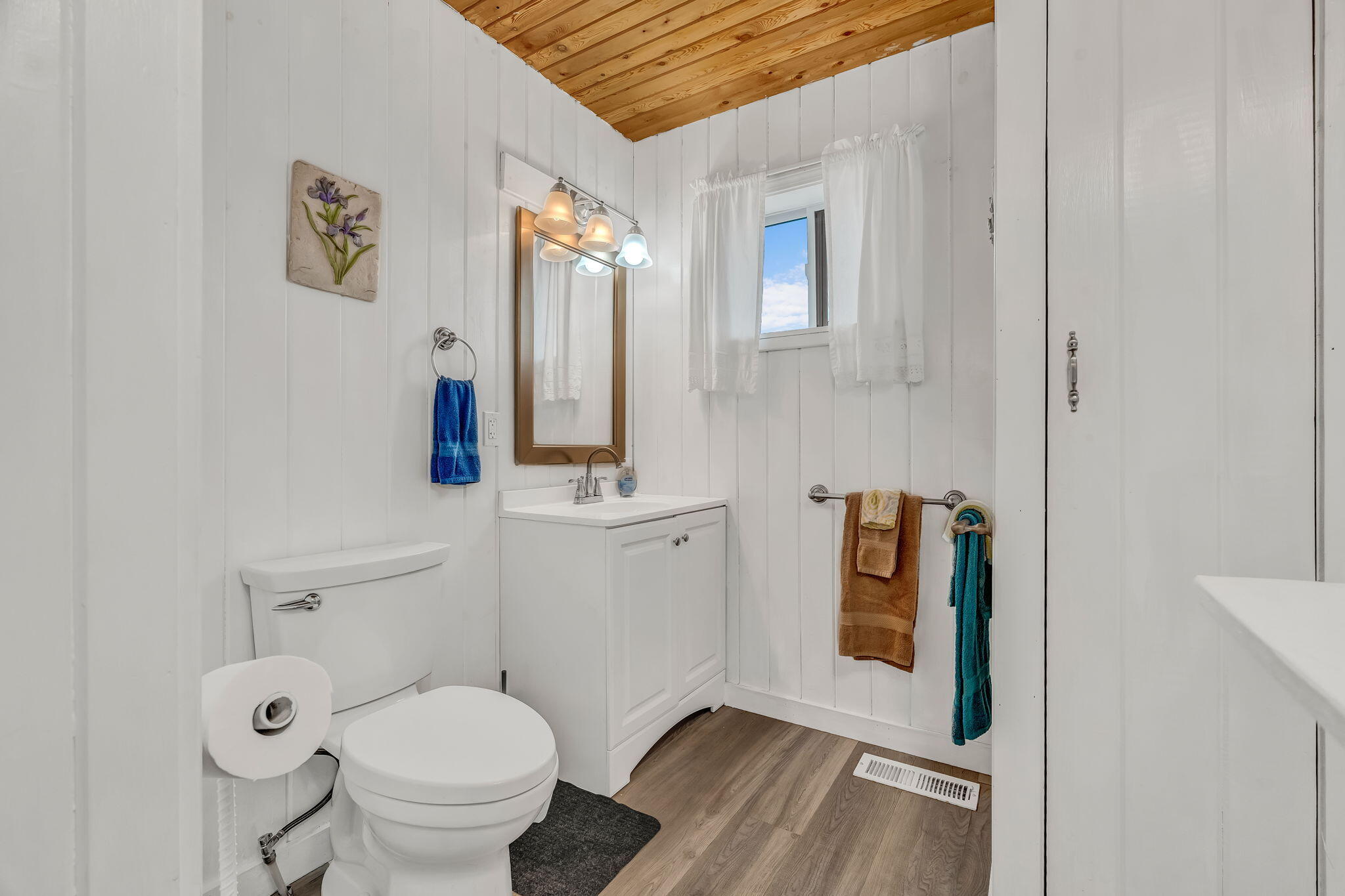 54 Folsom Ridge Road Burlington, ME 04417 - Photo 23 of 103
