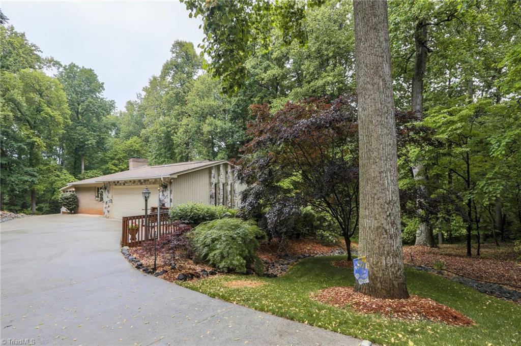 7352 Oak Bucket Road Thomasville, NC 27360 - Photo 4 of 30