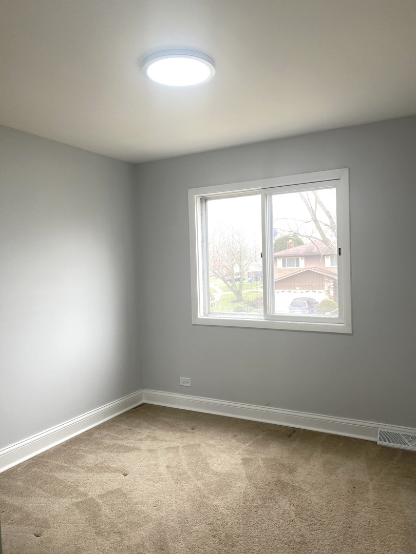 602 North Pinecrest Road Bolingbrook, IL 60440 - Photo 27 of 34 Gallery Image 27
