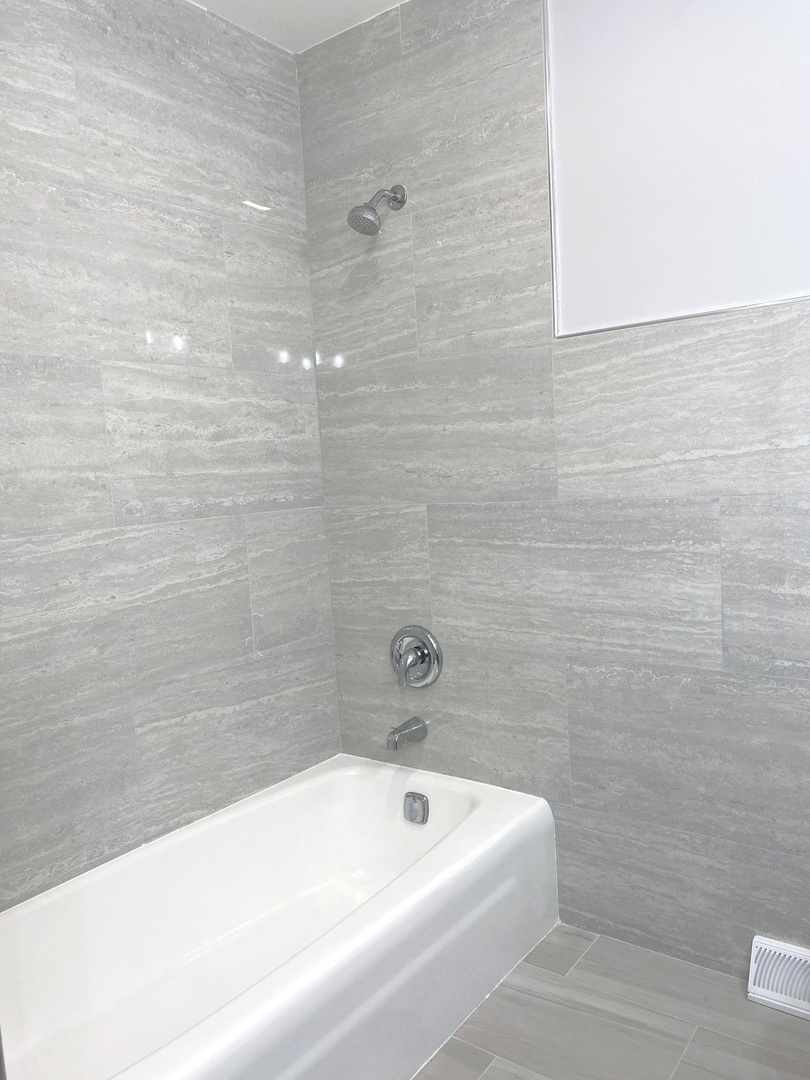 602 North Pinecrest Road Bolingbrook, IL 60440 - Photo 31 of 34 Gallery Image 31