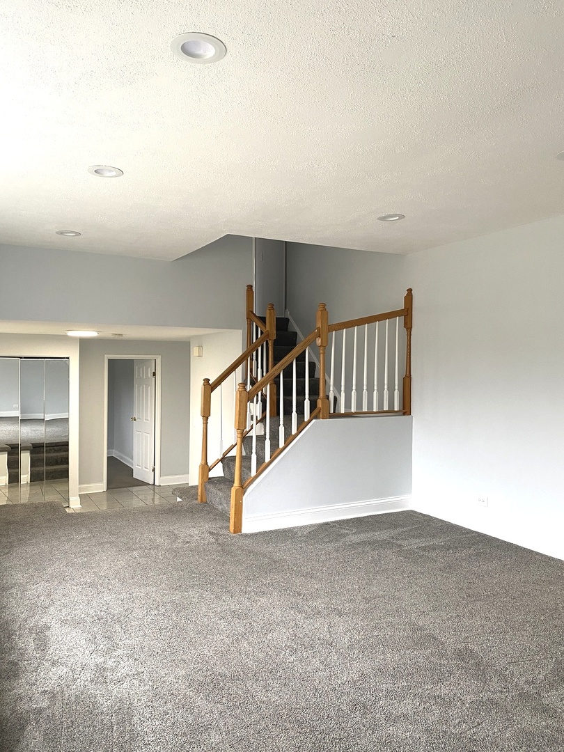 602 North Pinecrest Road Bolingbrook, IL 60440 - Photo 6 of 34 Gallery Image 6