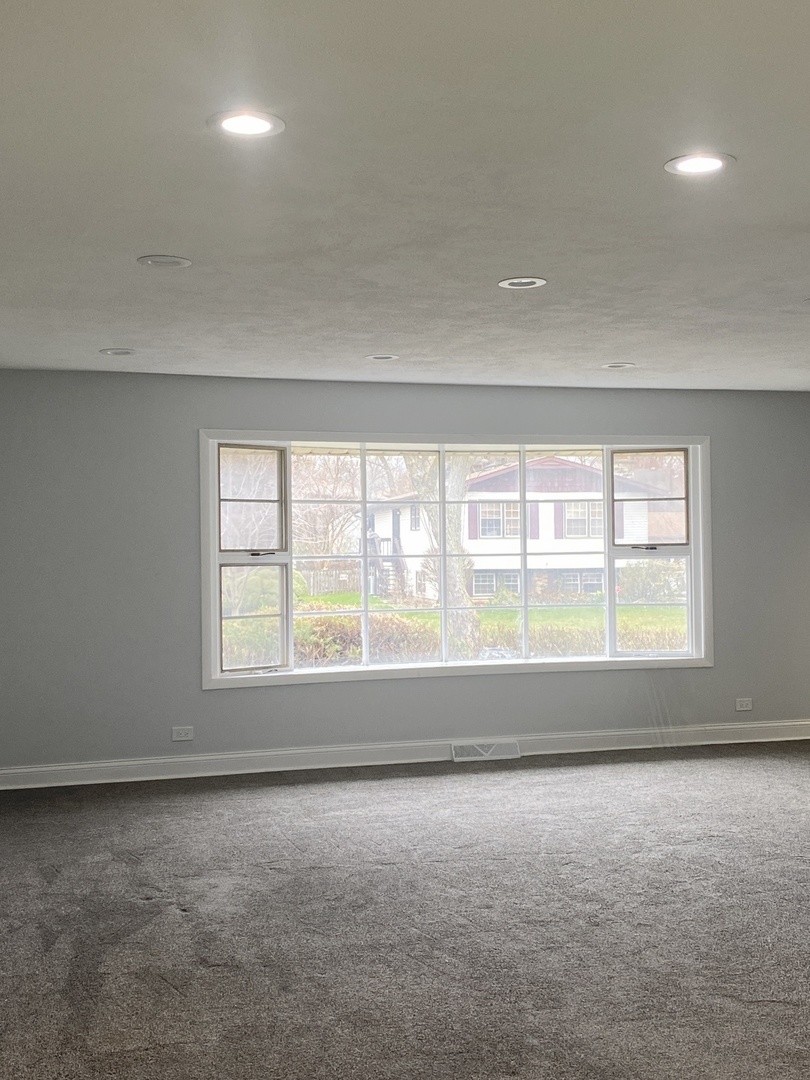 602 North Pinecrest Road Bolingbrook, IL 60440 - Photo 9 of 34 Gallery Image 9