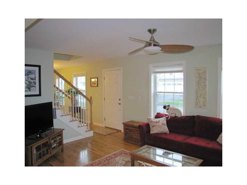 51 Wagner Farm Road Gorham, ME 04038 - Photo 13 of 32 Living Room.