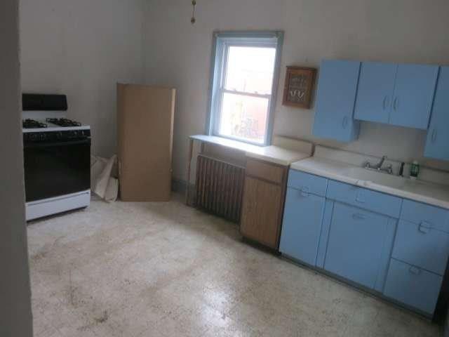 1411 Fleming Avenue McKees Rocks, PA 15136 - Photo 3 of 6 Gallery Image 3