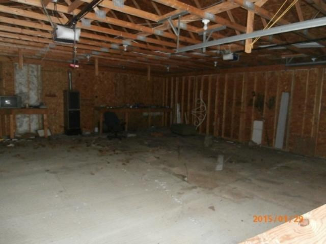 6363 East Bacon Road Osseo, MI 49266 - Photo 4 of 11 6363 Bacon Garage Interior