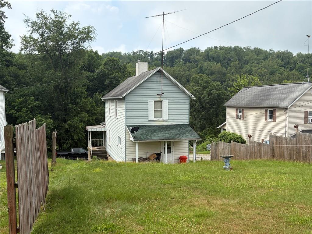 256 Leckrone-Highhouse Road McClellandtown, PA 15458 - Photo 4 of 27