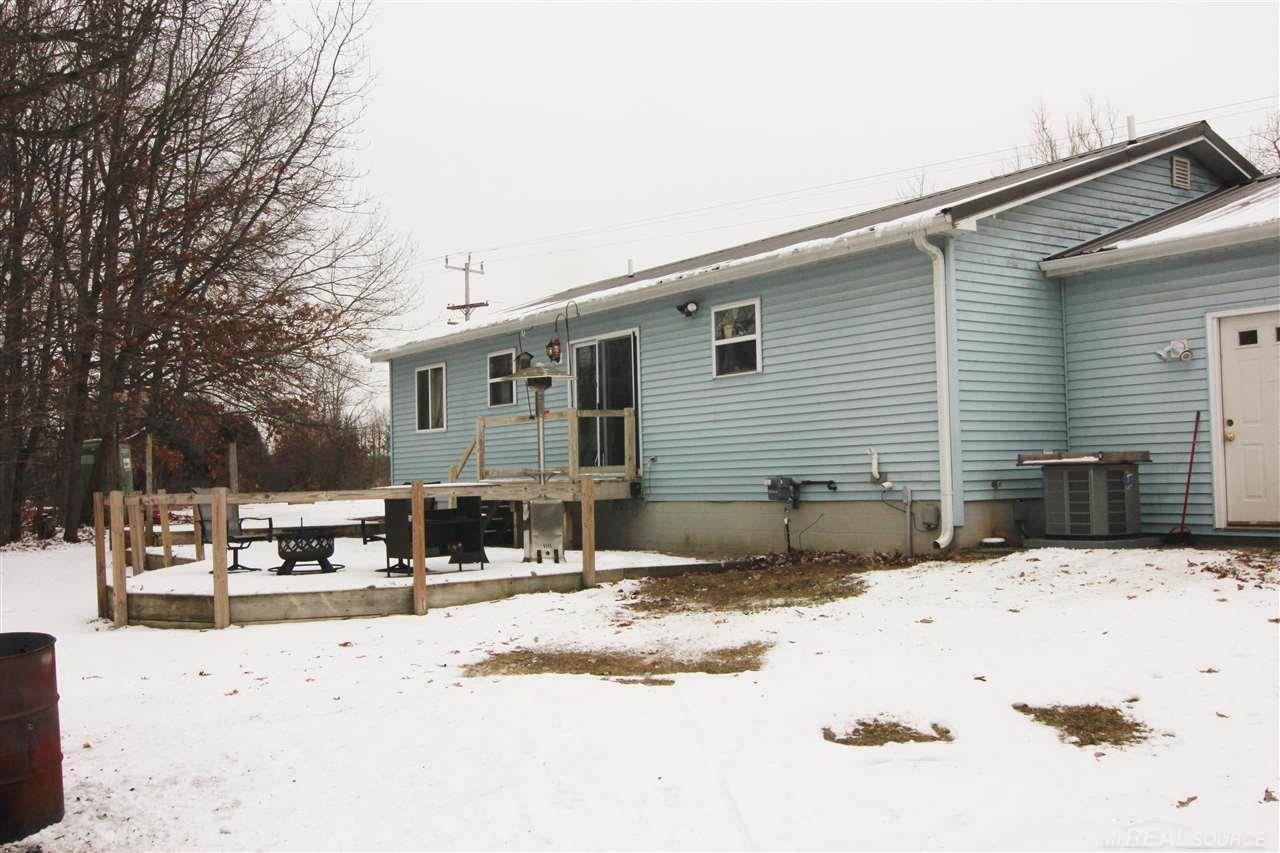 2982 Carpenter Road Lapeer, MI 48446 - Photo 6 of 40