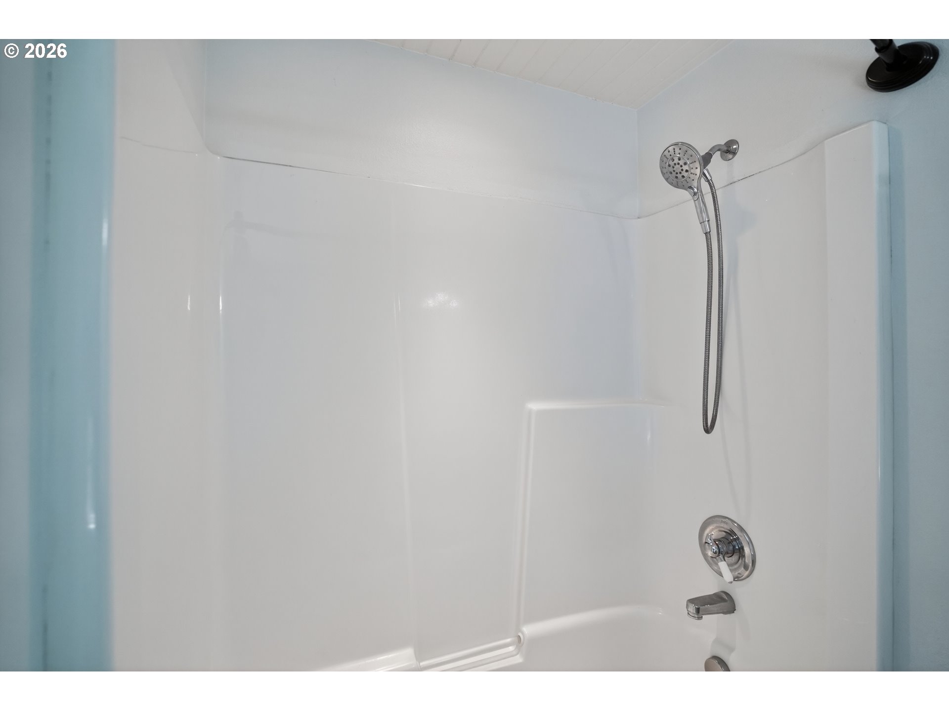 8701 Northeast Sorenson Road La Center, WA 98629 - Photo 36 of 42 Bathroom