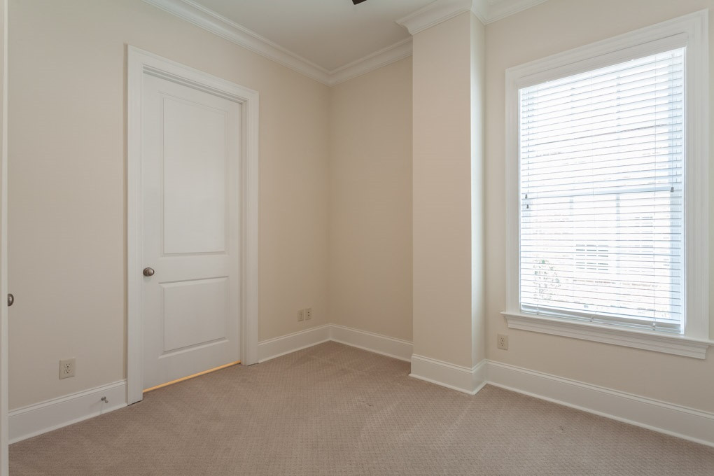 2015 Fairview Road, Unit 110 Raleigh, NC 27608 - Photo 23 of 29 Photo 24