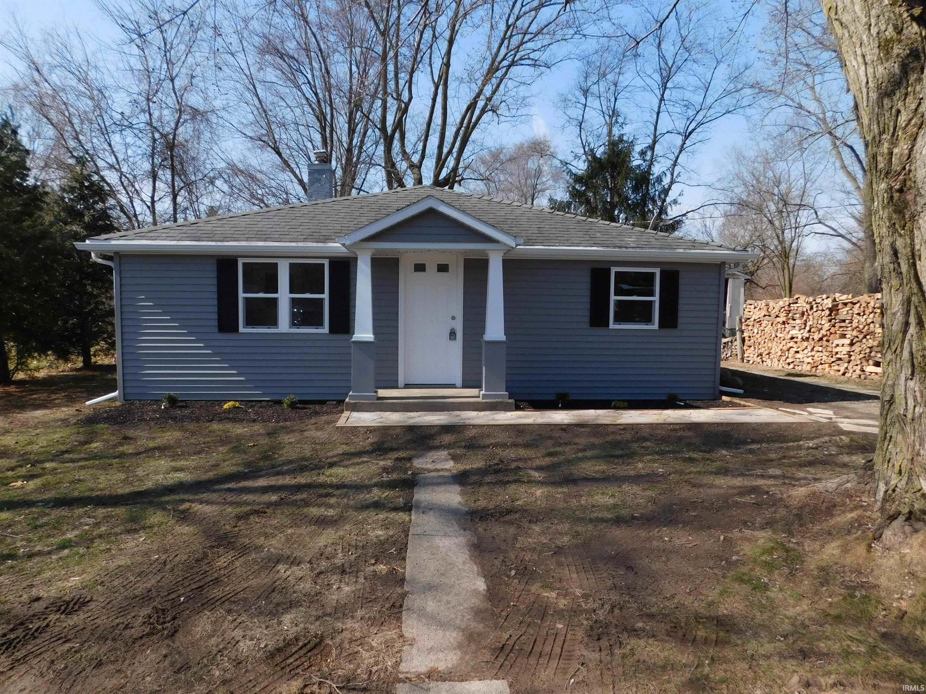 1711 North Fox Farm Rd  