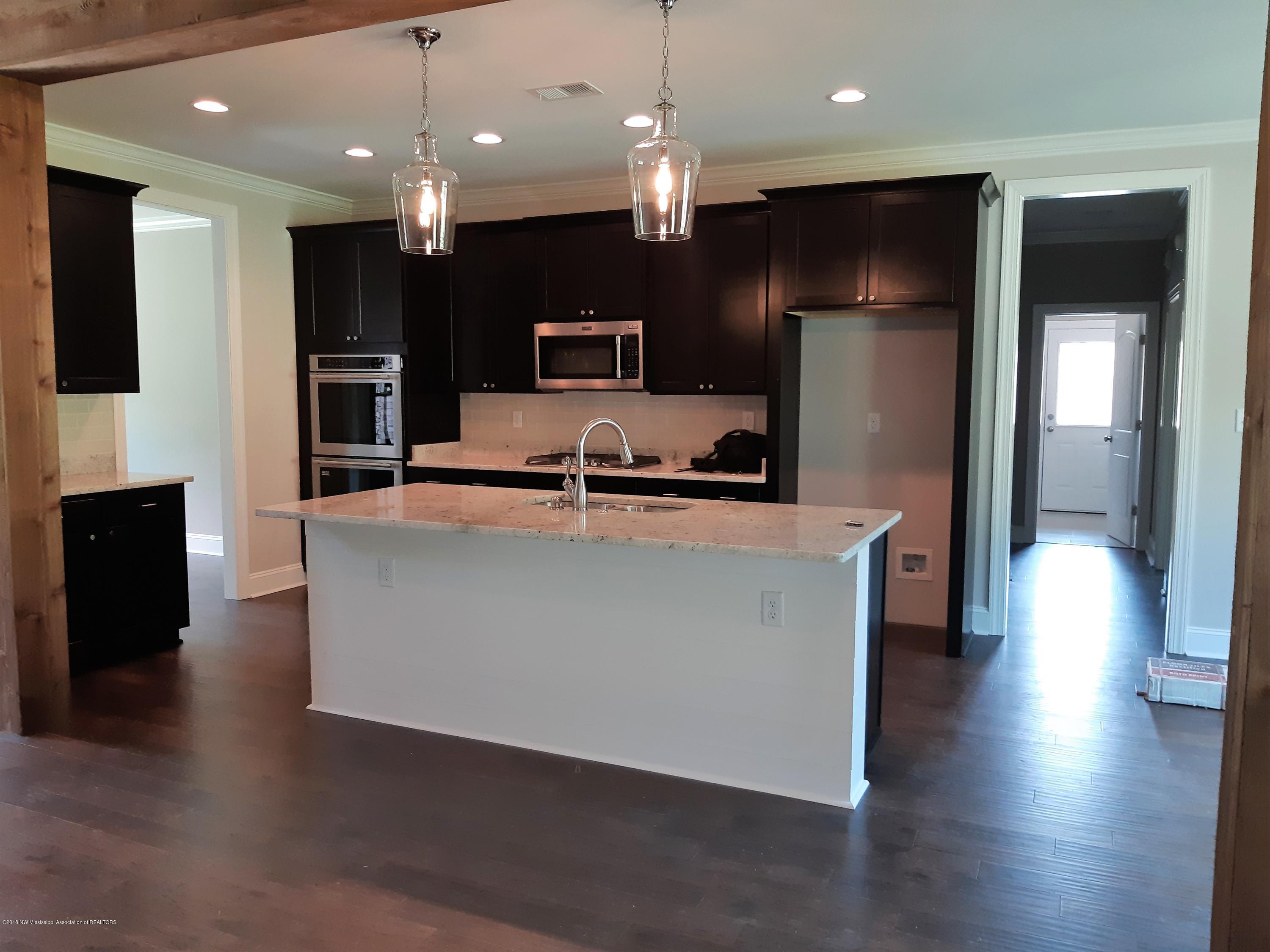 11284 Miller Road Olive Branch, MS 38654 - Photo 3 of 13 7MILLER3