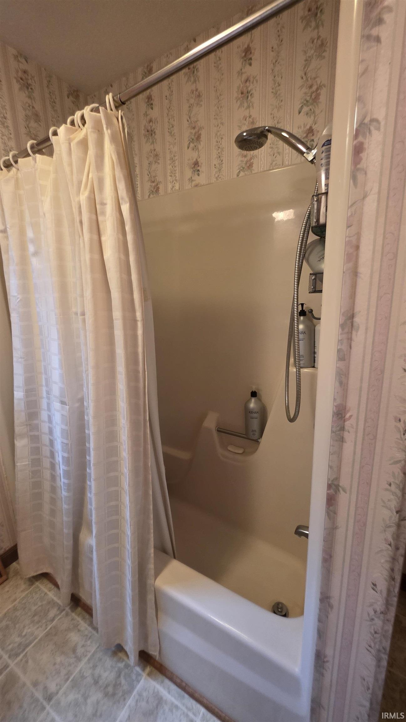 2109 Smith Court Rochester, IN 46975 - Photo 19 of 27 Gallery Image 19