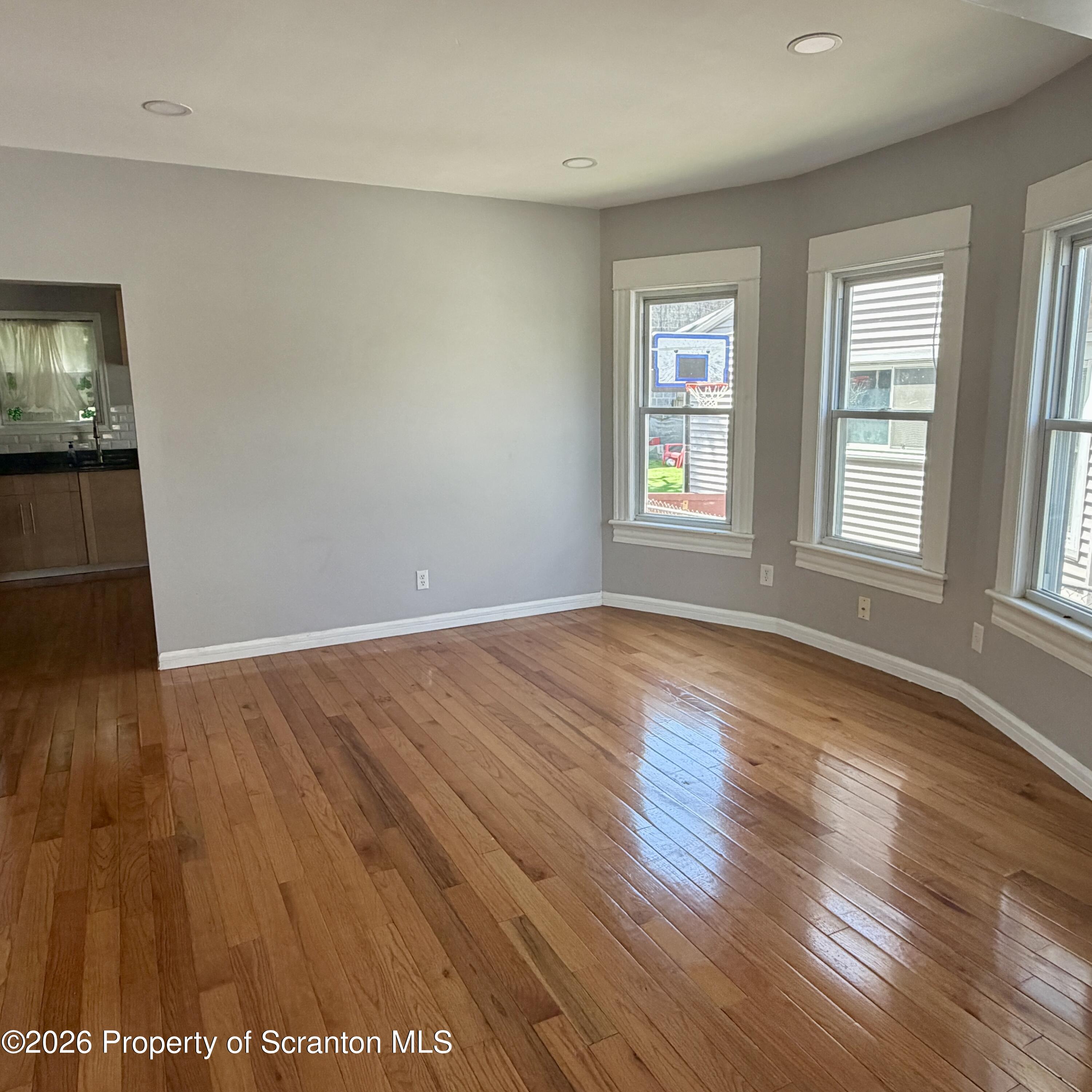 530 Myrtle Street, Unit 1 Scranton, PA 18510 - Photo 4 of 12 Dining Room