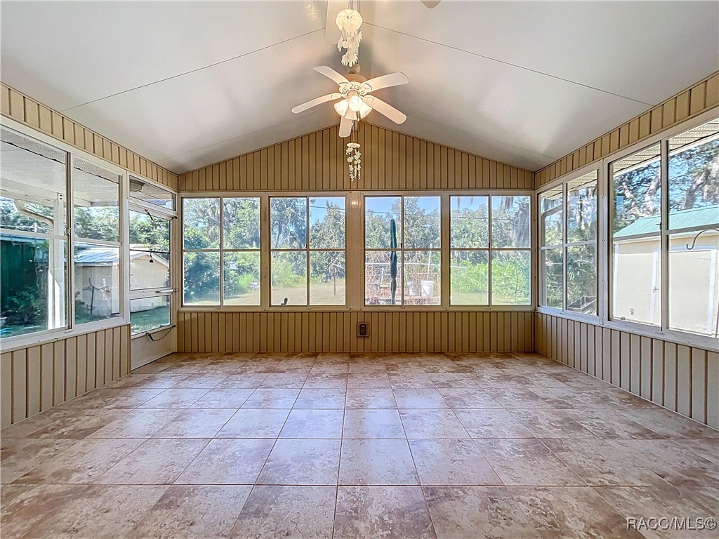 11236 North Rain Point Inglis, FL 34449 - Photo 44 of 71