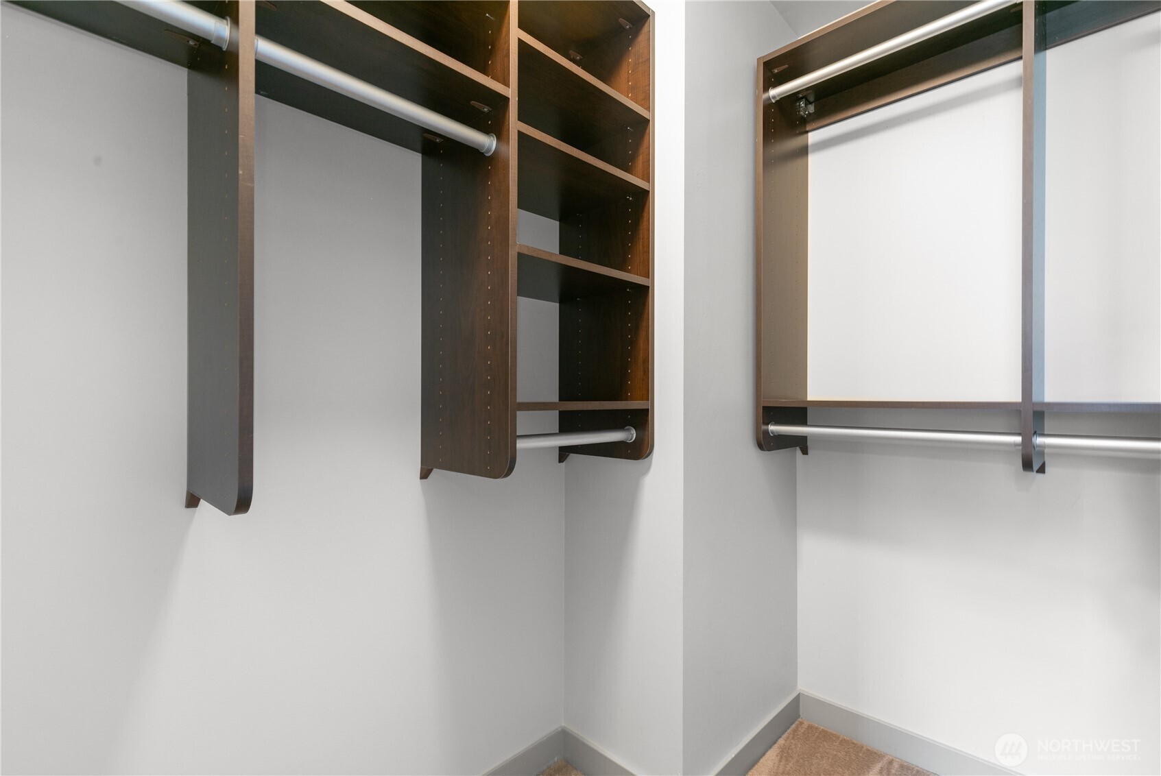 10650 Northeast 9th Place, Unit 1423 Bellevue, WA 98004 - Photo 16 of 40