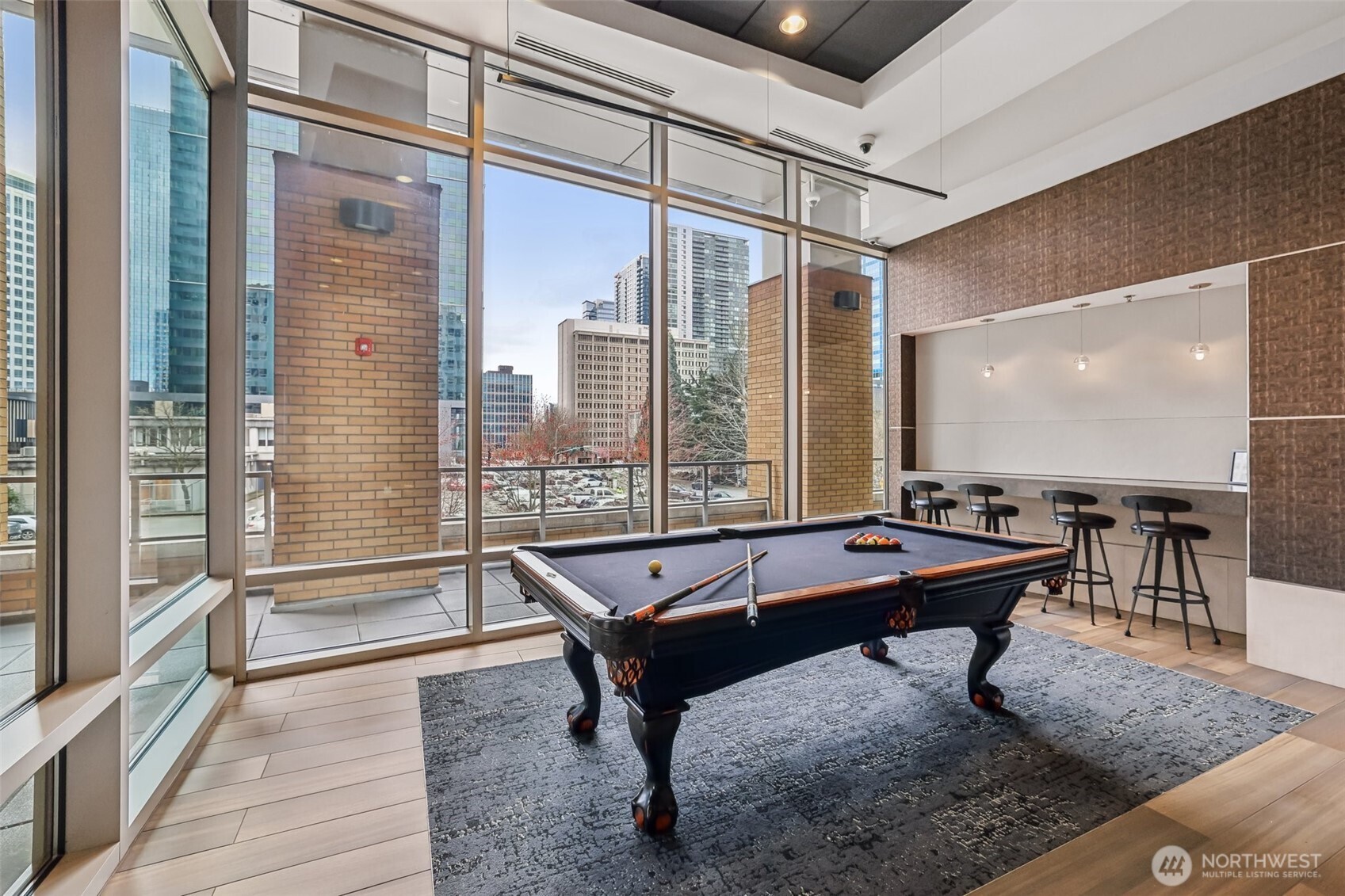 10650 Northeast 9th Place, Unit 1423 Bellevue, WA 98004 - Photo 34 of 40