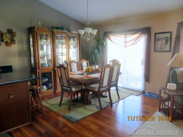 26043 Mariners Point New Baltimore, MI 48051 - Photo 4 of 9